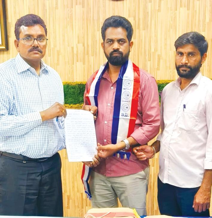 రాజీవ్ యువ వికాసం ధరఖాస్తుదారుల్లో అయోమయం