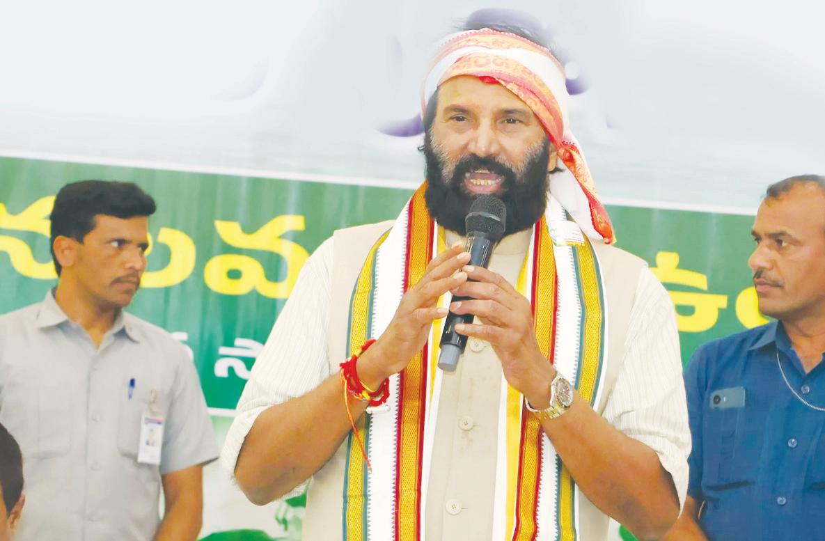 దక్షిణ తెలంగాణకు గత ప్రభుత్వం అన్యాయం చేసింది: మంత్రి ఉత్తమ్