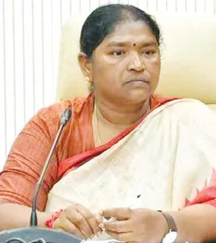 ఎంపీడీవోలకు ఐచ్ఛికాలు: మంత్రి సీతక్క