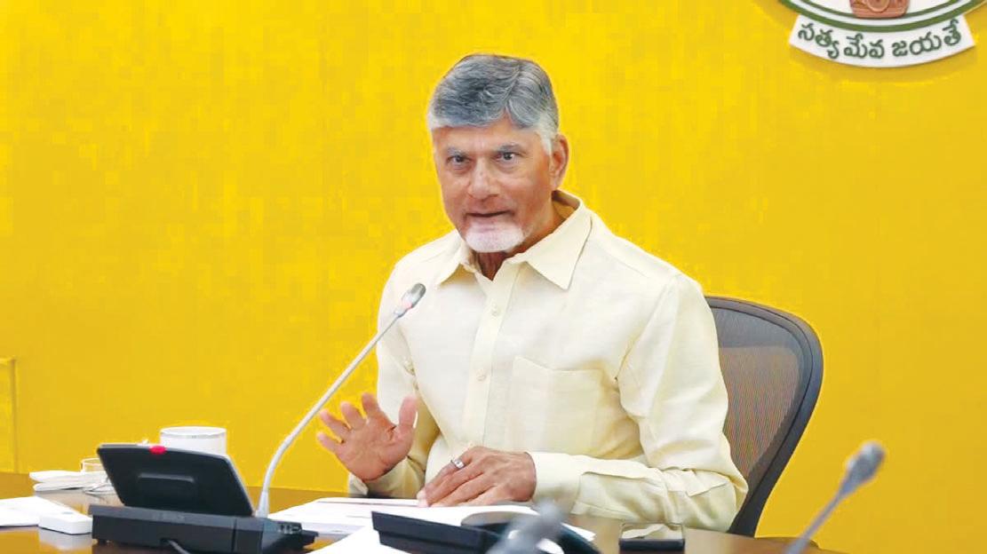అరచాకం నుంచి బయటపడుతున్న పులివెందుల