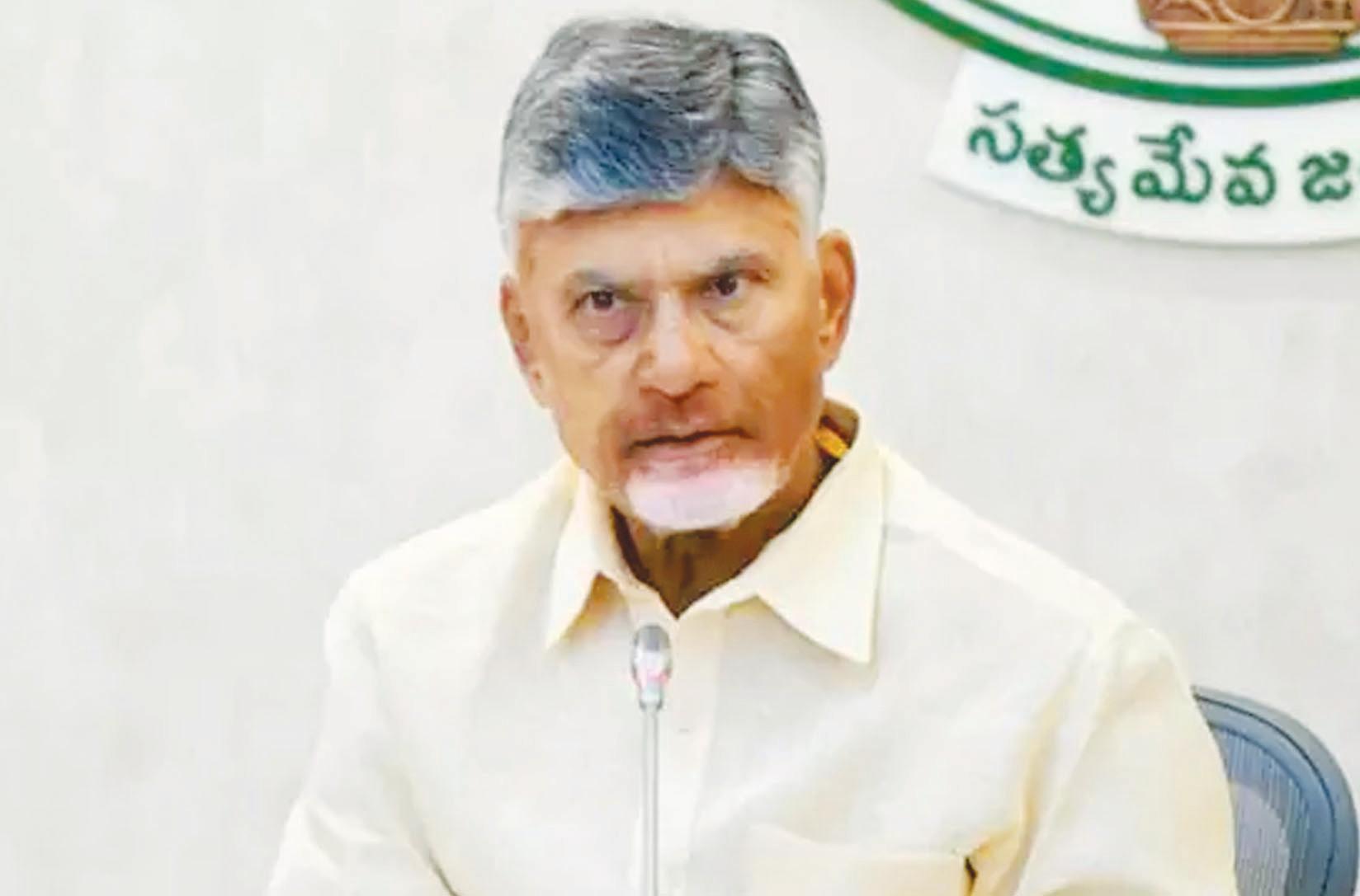 అనంతపురం ఎమ్మెల్యేపై సీఎం చంద్రబాబు తీవ్ర ఆగ్రహం