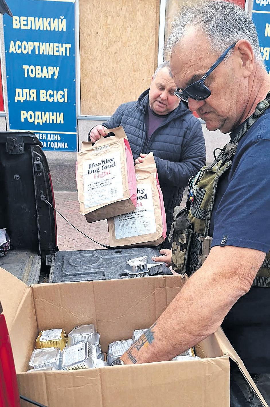 Rescuing animals amid the wars