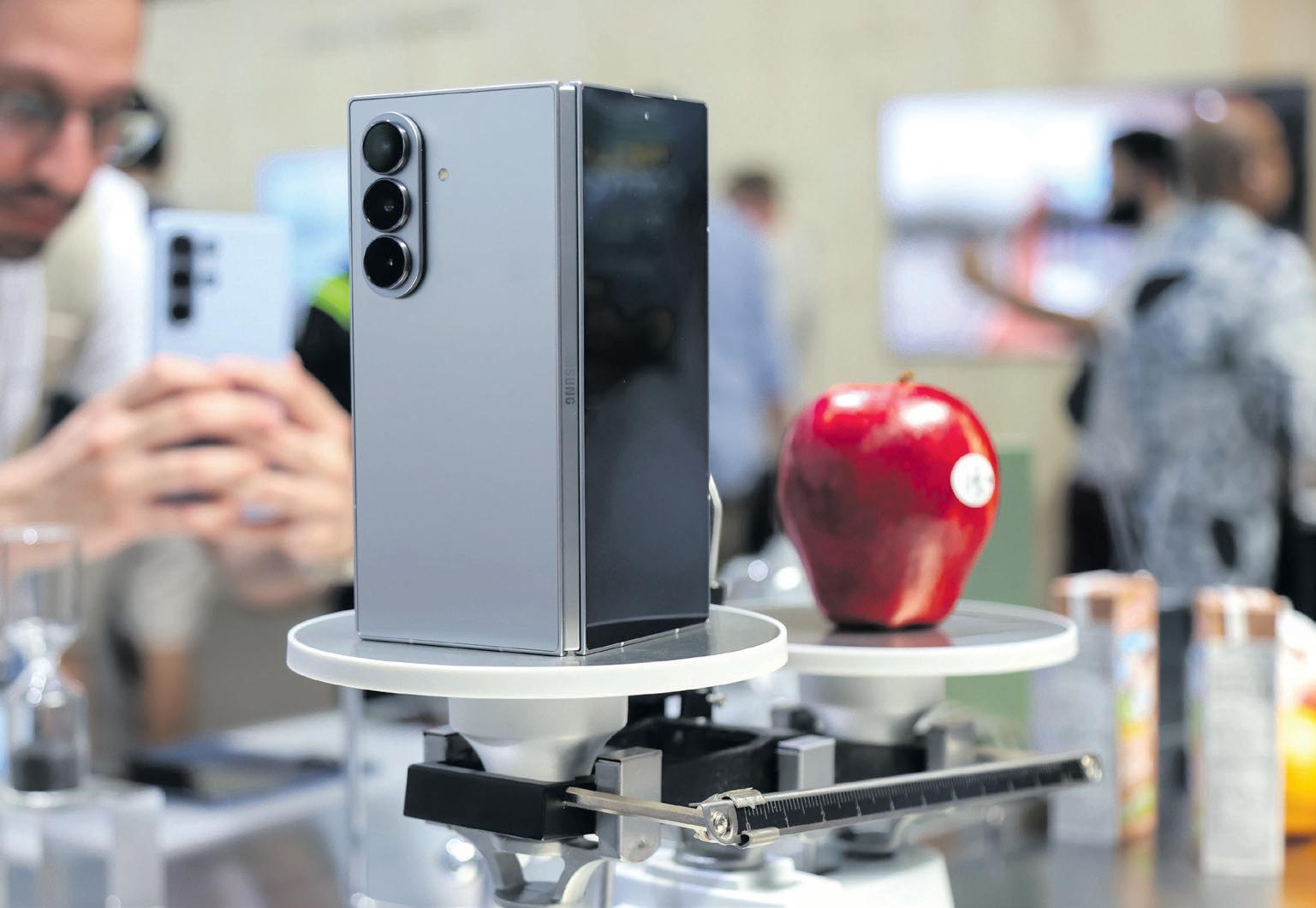 Samsung gambles on its slimmer but costlier new foldable phones