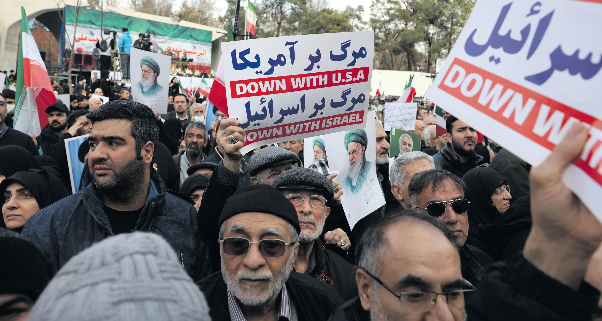 Trump spurs on Iran protesters