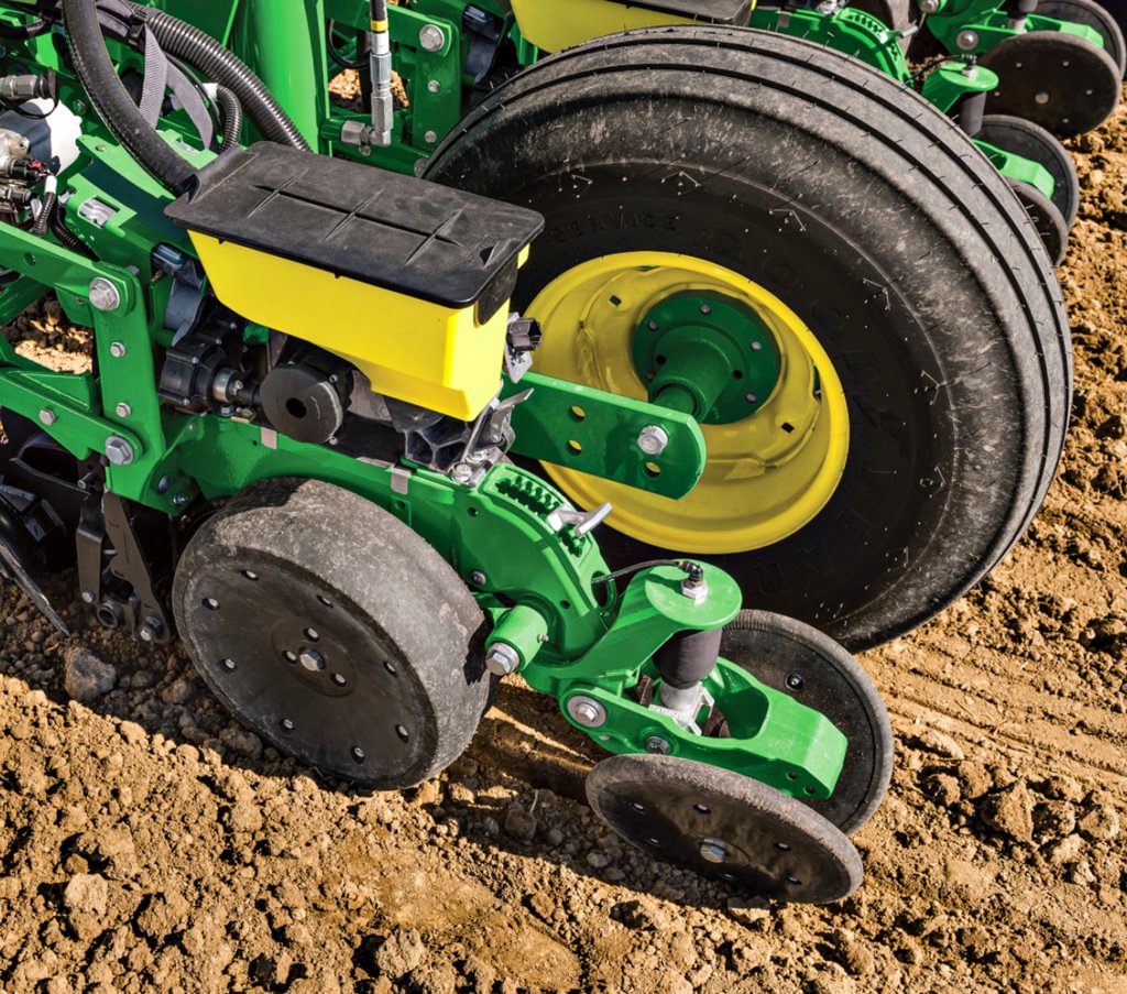 Planter Calibration Sets Yield Potential