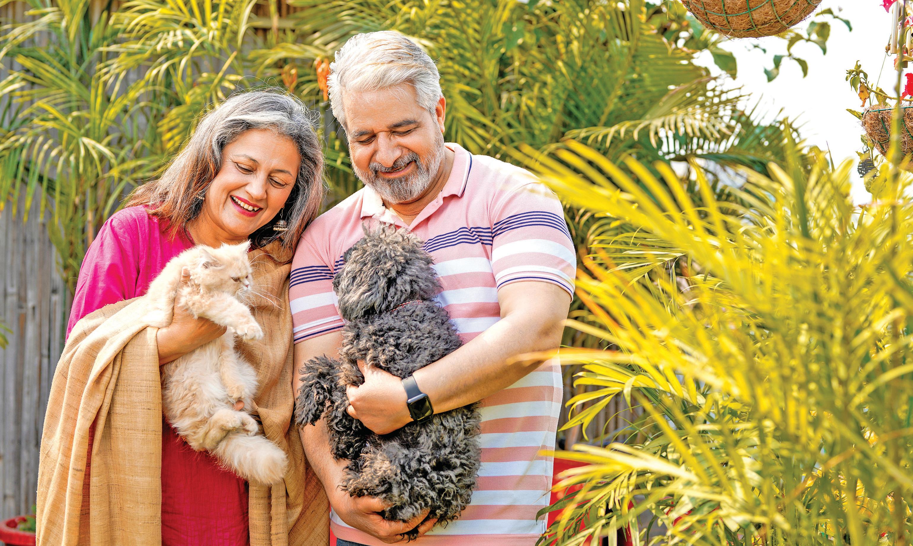 DO CATS HAVE FRIENDS?