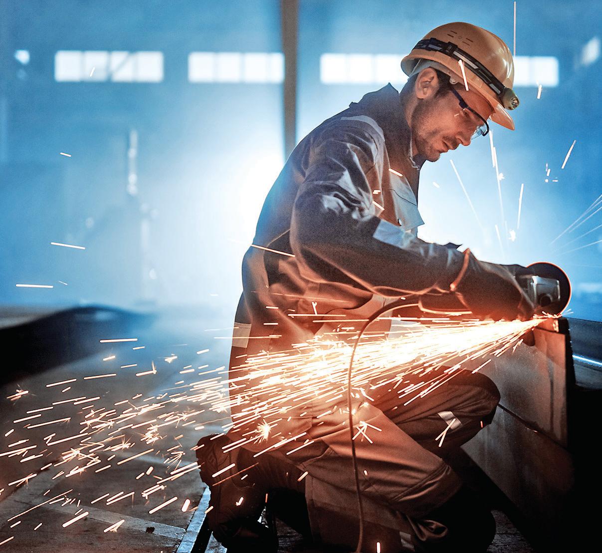 Industrial output growth declines to 2.7% in April