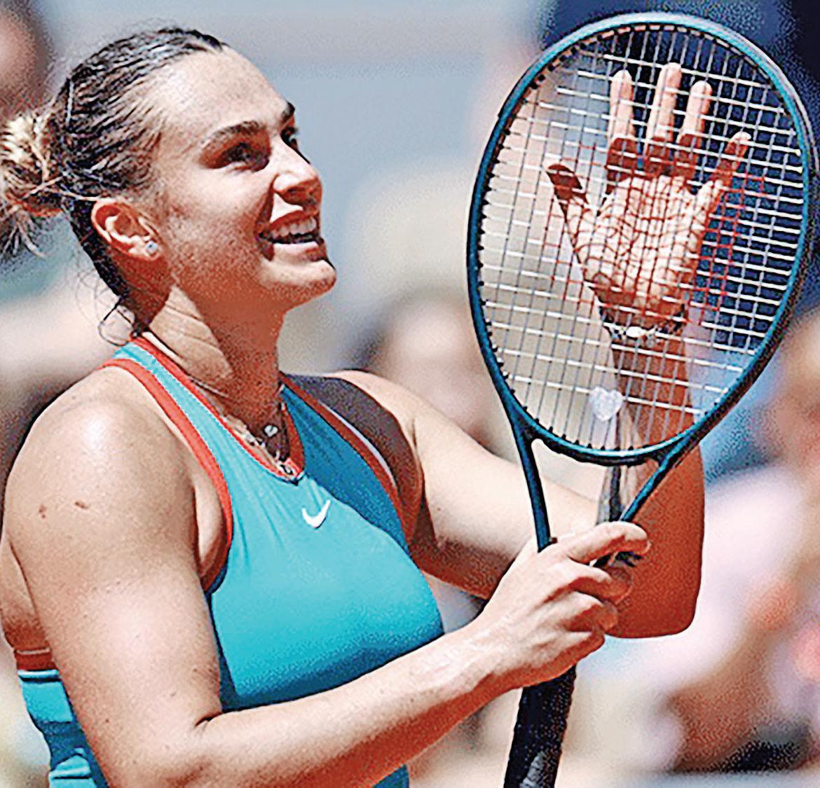 Sabalenka, Zheng storm into fourth round