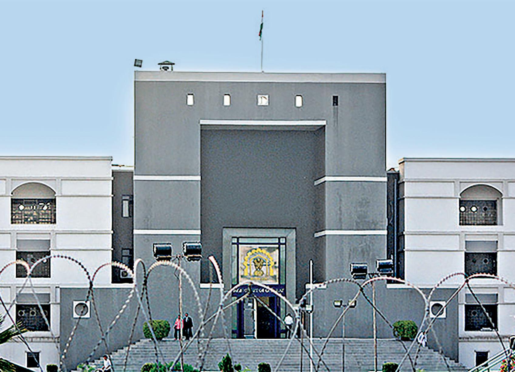 Gujarat HC Permits SIS's Founder to Travel to Dubai