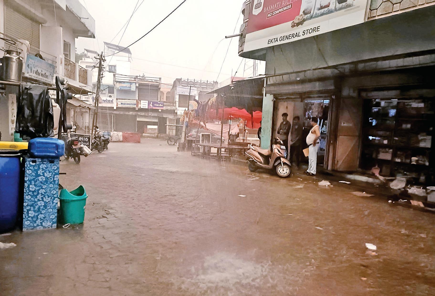 Yellow alert as city braces for rain and thunderstorms