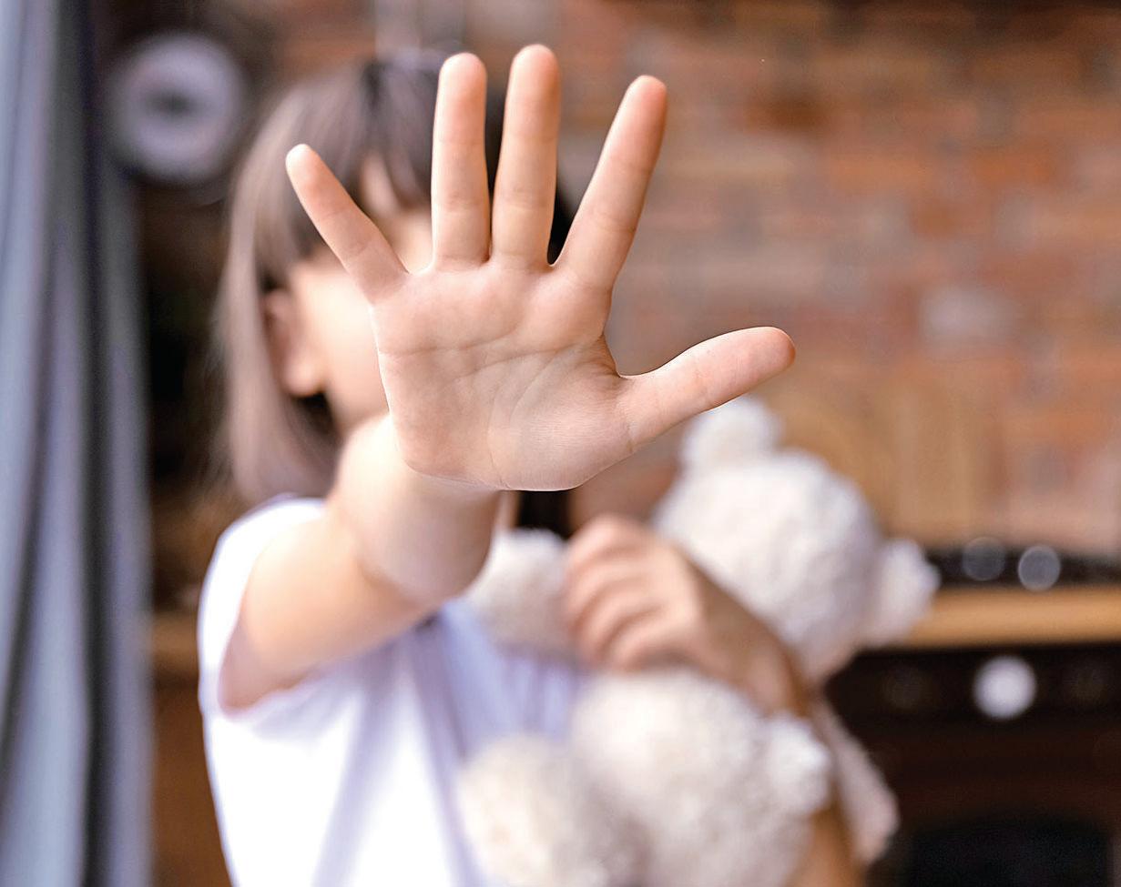 Childhood trauma leaves deep and lasting impact on developing brain