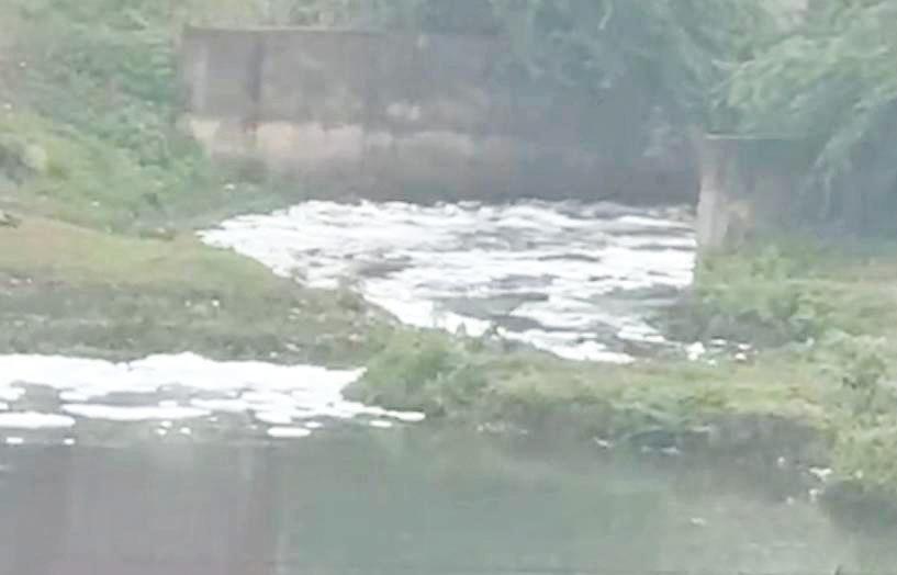 Makarba residents allege chemical water pollution