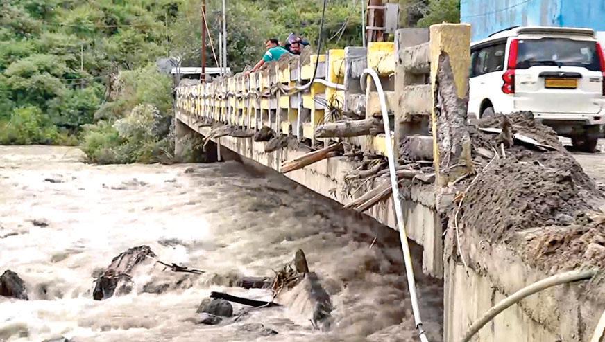 Joint team resumes search and rescue op