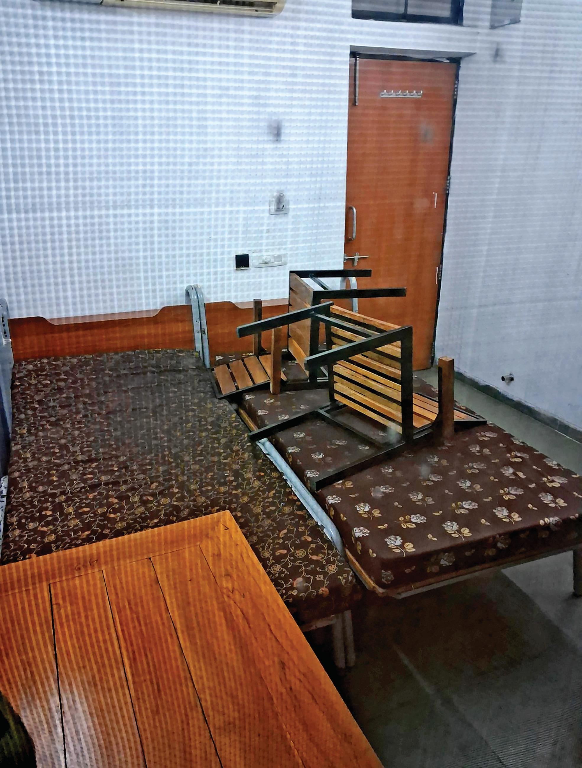 At IIT-Gn, PhD scholars forced to share cramped rooms