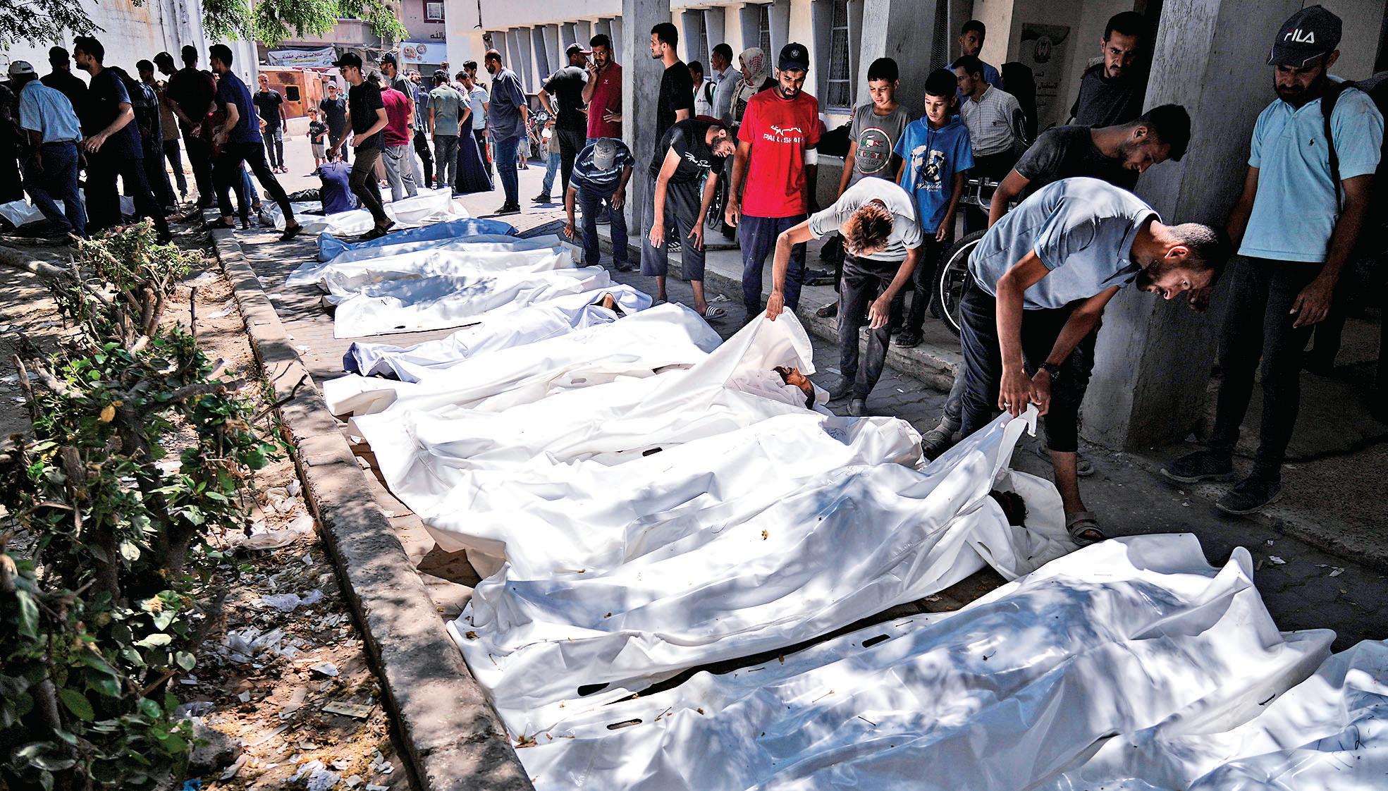 73 Palestinians Killed While Waiting for Aid Across Gaza