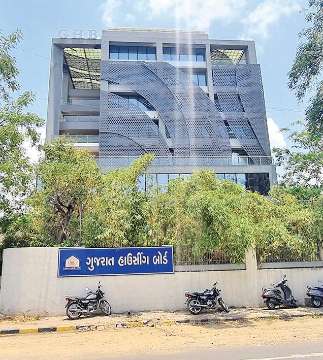 'Pay more for larger terrace': GHB resolves redevelopment deadlock