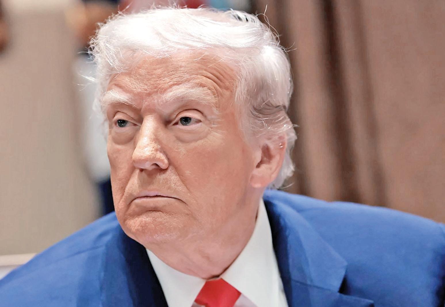 Trump Shortens 'Deadline' to 10 Days for Russia to End Conflict