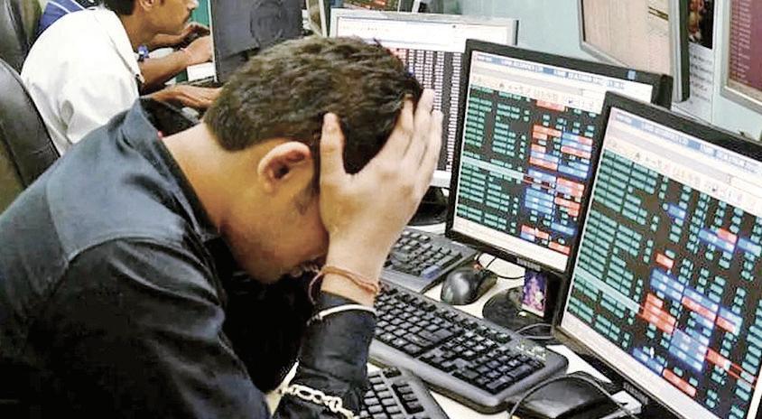 Indices slide as Trump's tariff levy jolts D-Street