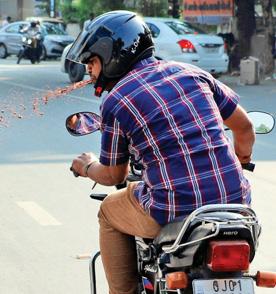Police crackdown soon on peeing, spitting in public