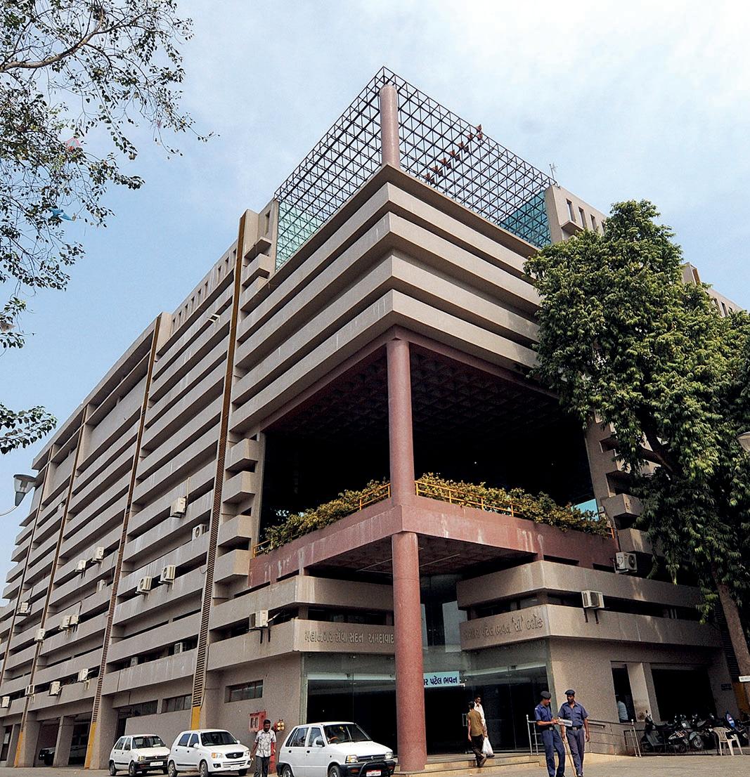 AMC Initiates Green Drive, Seals 18 Units Across City