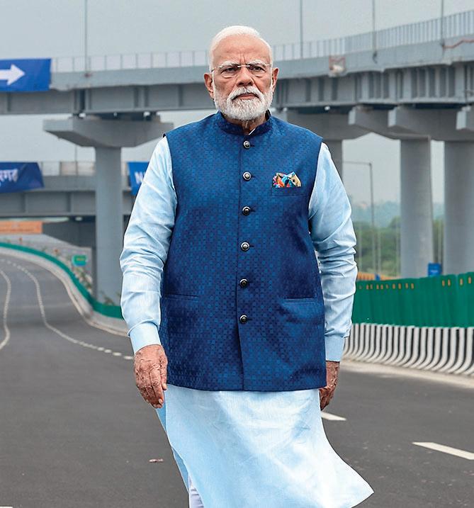 Modi Urges Cooperation of States on GST Reforms