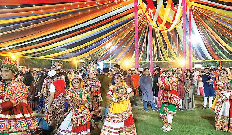 Cops warn of fake garba passes, new APK file scam