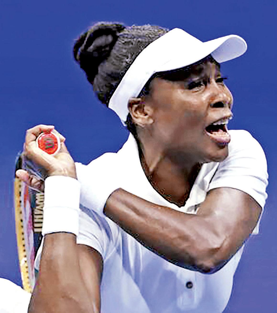 Venus' Comeback Ends in Three-Set Loss
