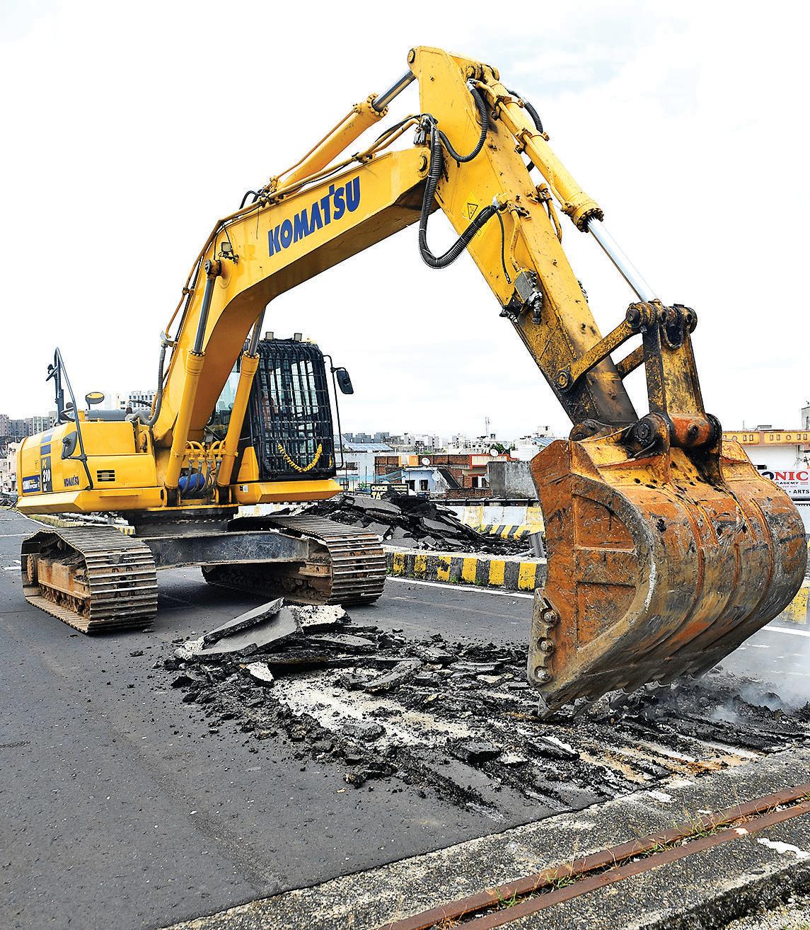 AMC Files Affidavit, Slams Contractor