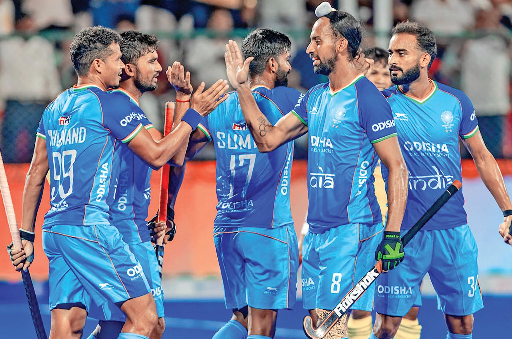 India Inch Closer to Asia Cup Final