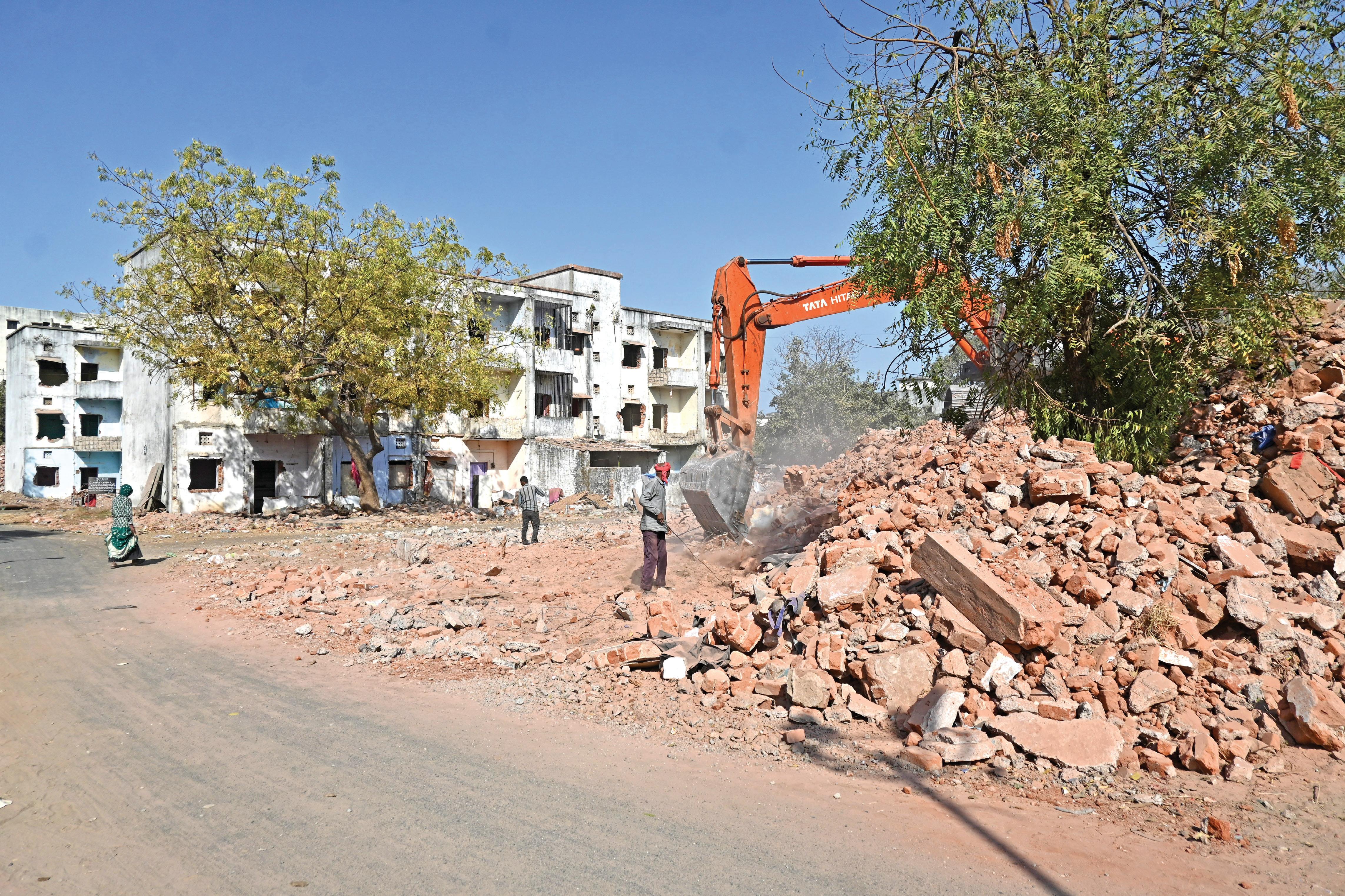 Guj prepares for redevelopment reforms