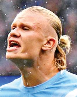 Man City humble Man United 3-0