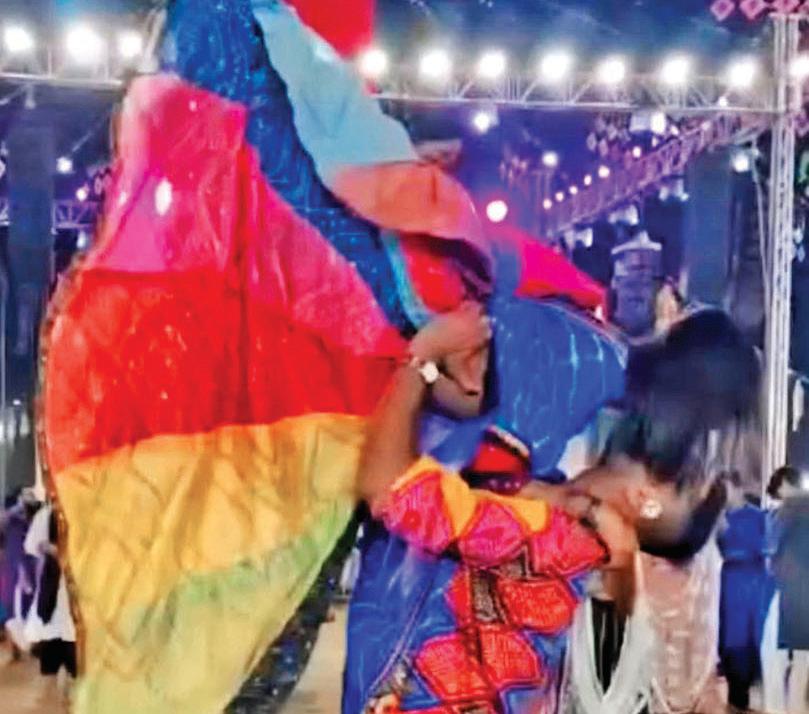 Outrage over couple's kiss at popular V'dara garba