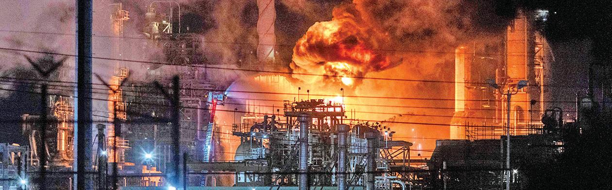 Massive fire erupts at Chevron refinery near LA