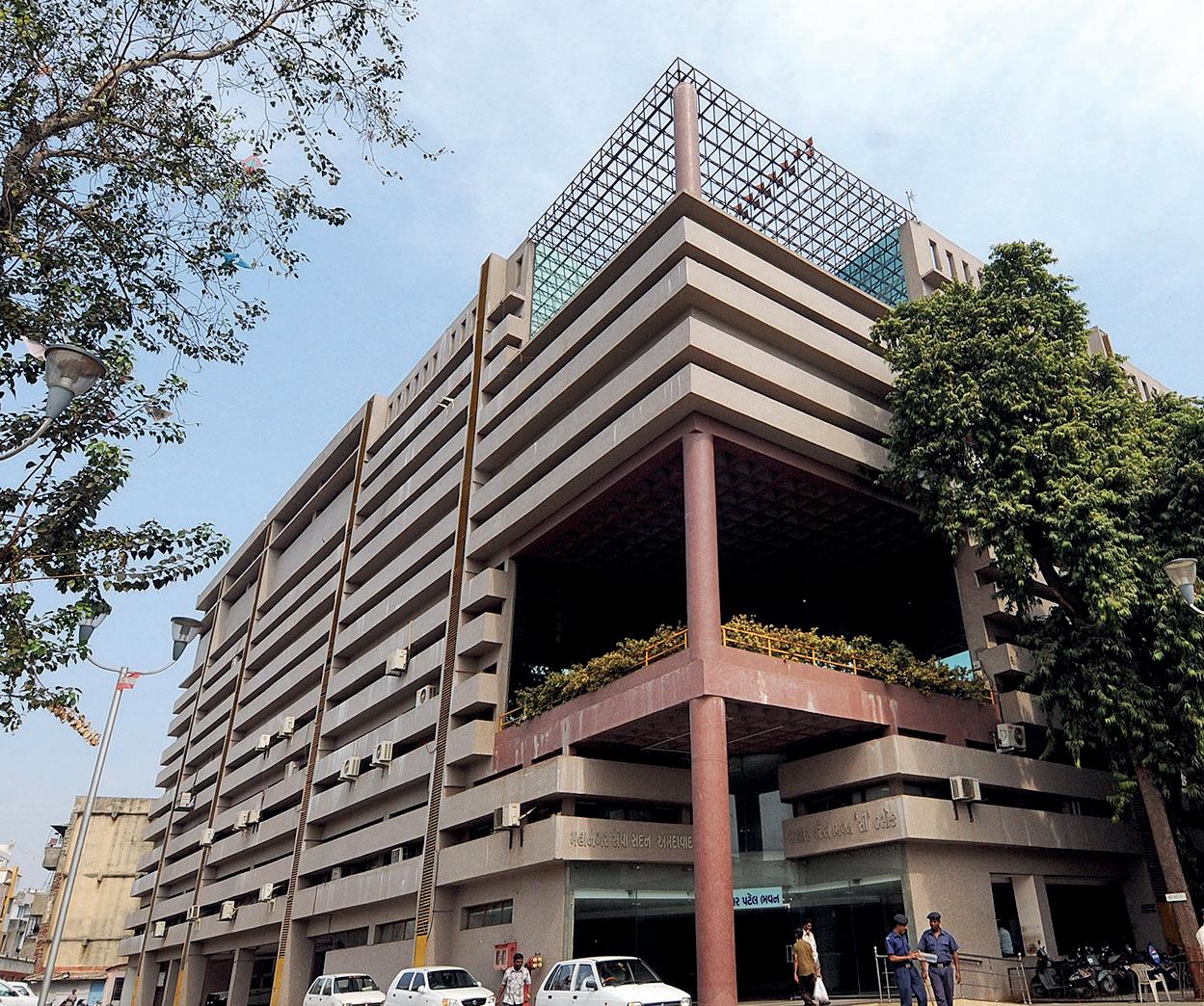 Costly error? 2 AMC plots sold for Rs 5,318 crore