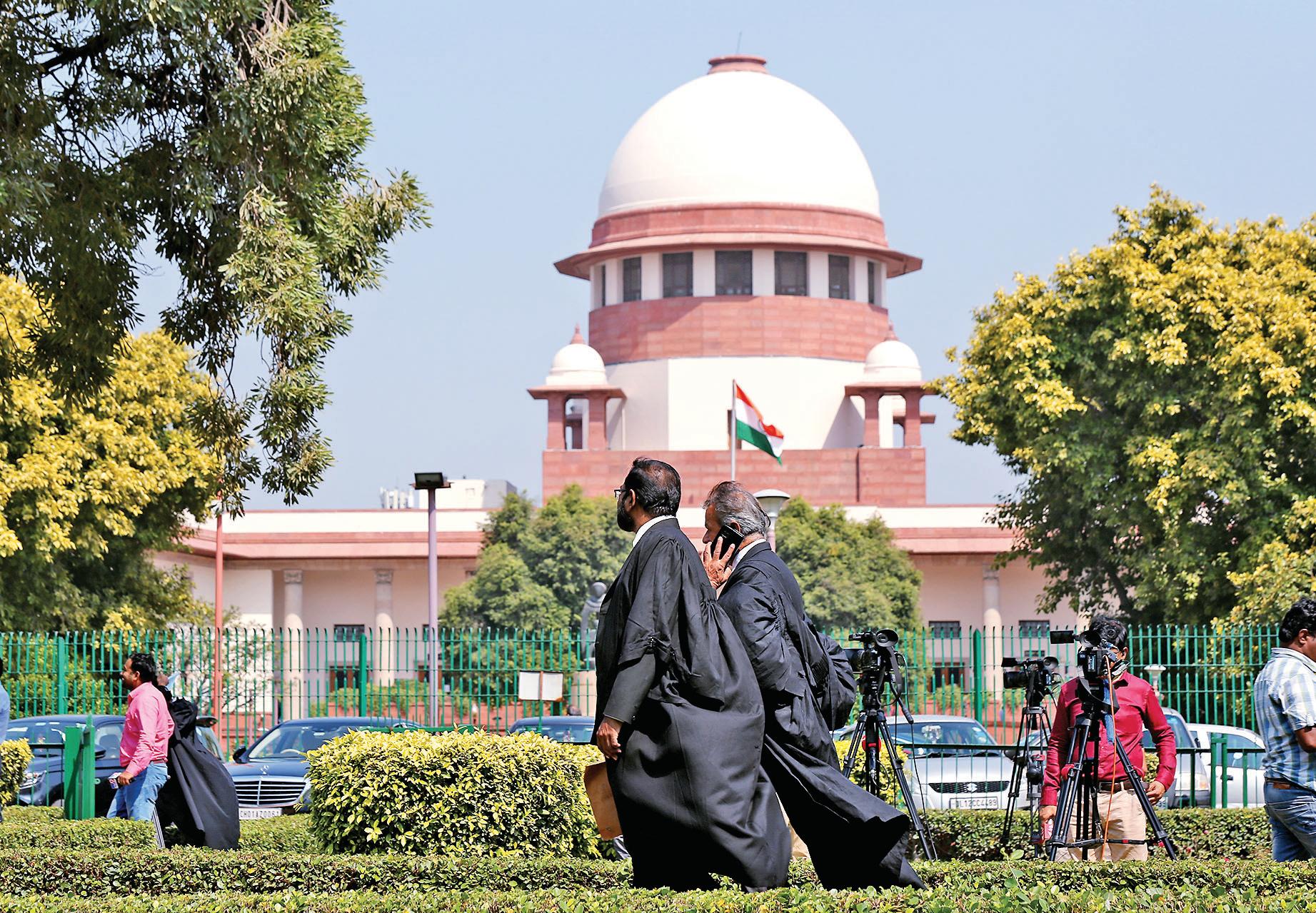 SC flags stagnation, starts hearing on judicial seniority