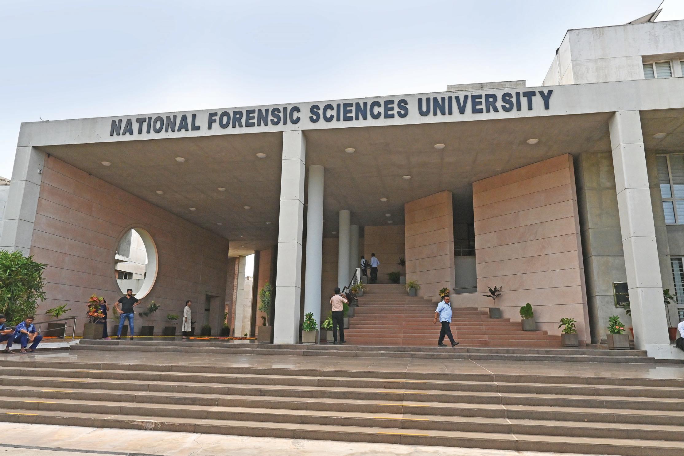 Terror plot foiled Lethal Ricin, seized in terror plot, has no known antidote