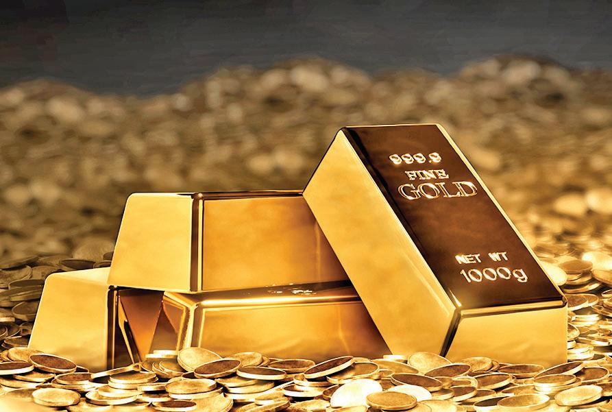 Silver sets new ATH, gold rises Rs 3,000