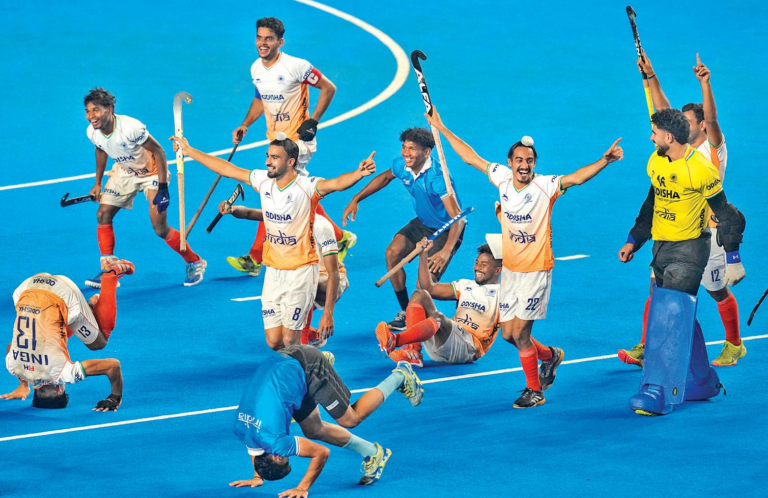 INDIA CLINCH JUNIOR WORLD CUP HOCKEY BRONZE