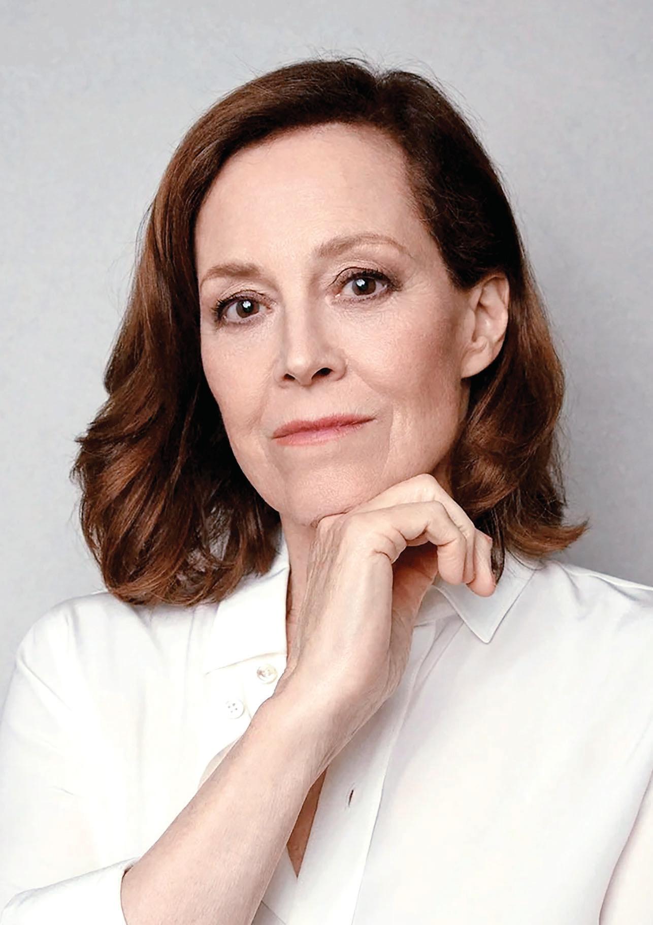 How Sigourney landed Holes role