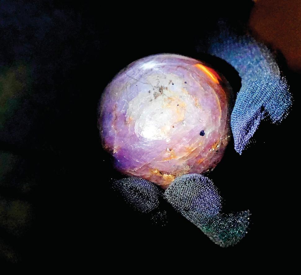 Lanka unveils rare purple star sapphire