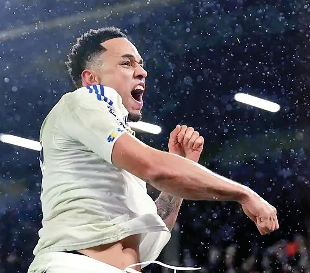 Leeds ouplay Forest 3-1