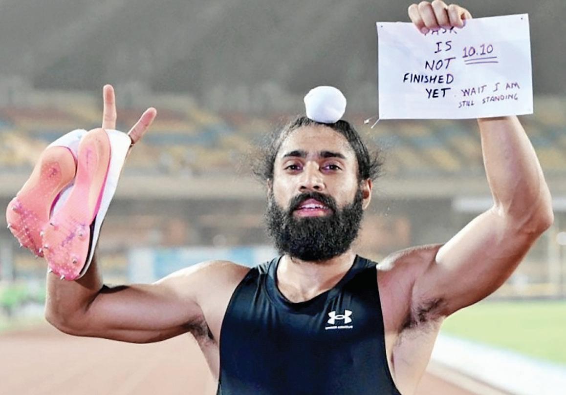 Gurindervir sprints in 10.09 seconds