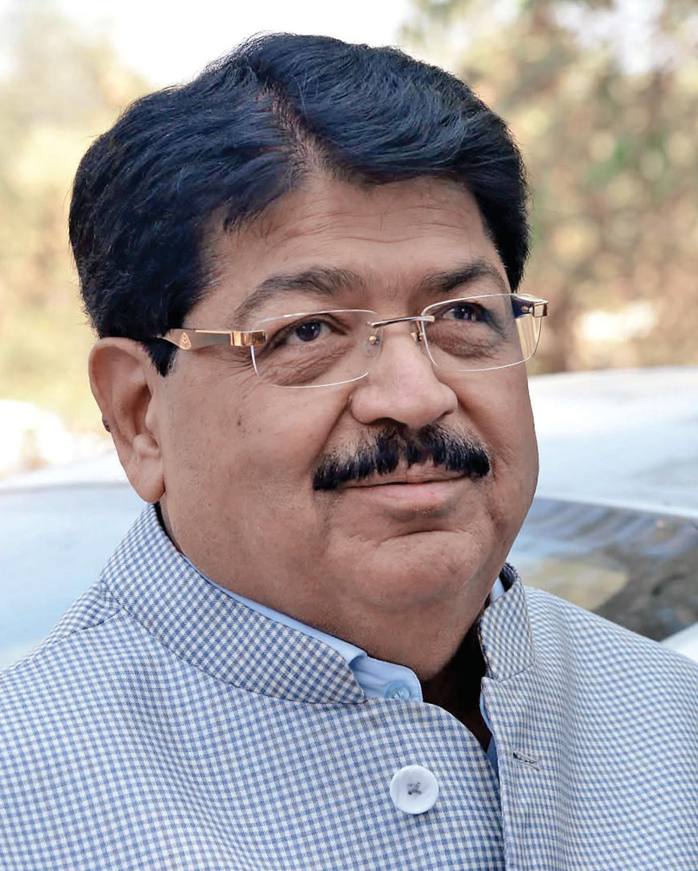 RS MP Nathwani seeks emergency healthcare for lions