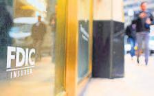 Donald Trump Advisers Eye Bank Regulator Consolidation