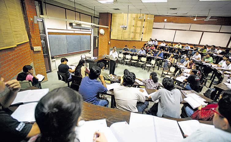 March of foreign universities sparks a battle for top faculty