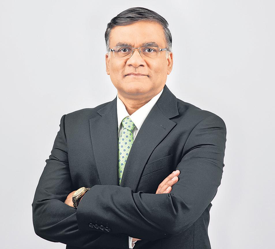 SMFG India Credit puts order before growth, expansion