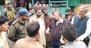 Jan visits border areas to assess damages by Pak shelling