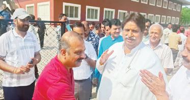 Bhalla visits camps housing displaced border residents