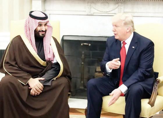 Deal maker Trump puts up a magnificent show of his craft in Arabian Gulf
