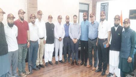 Ex-Servicemen meet DC Poonch, offer voluntary Support for emergency services